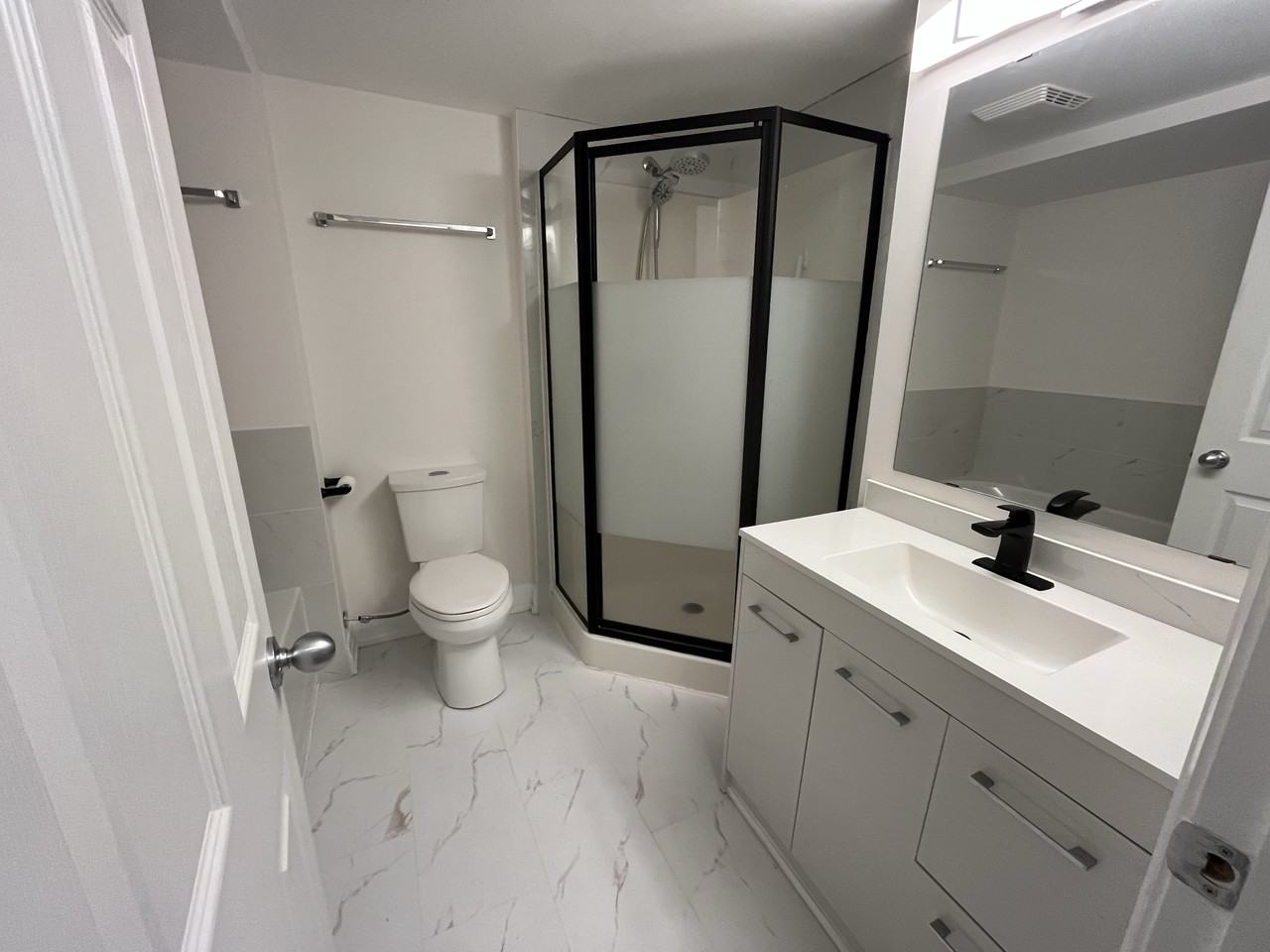 135 Keltie Pvt - Photo 6 of 14