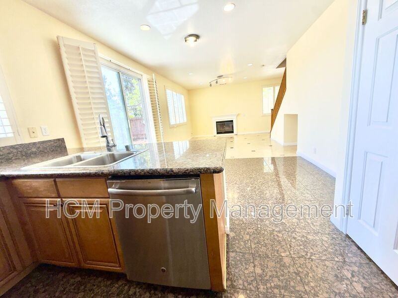31 Calle Alamitos - Photo 7 of 24