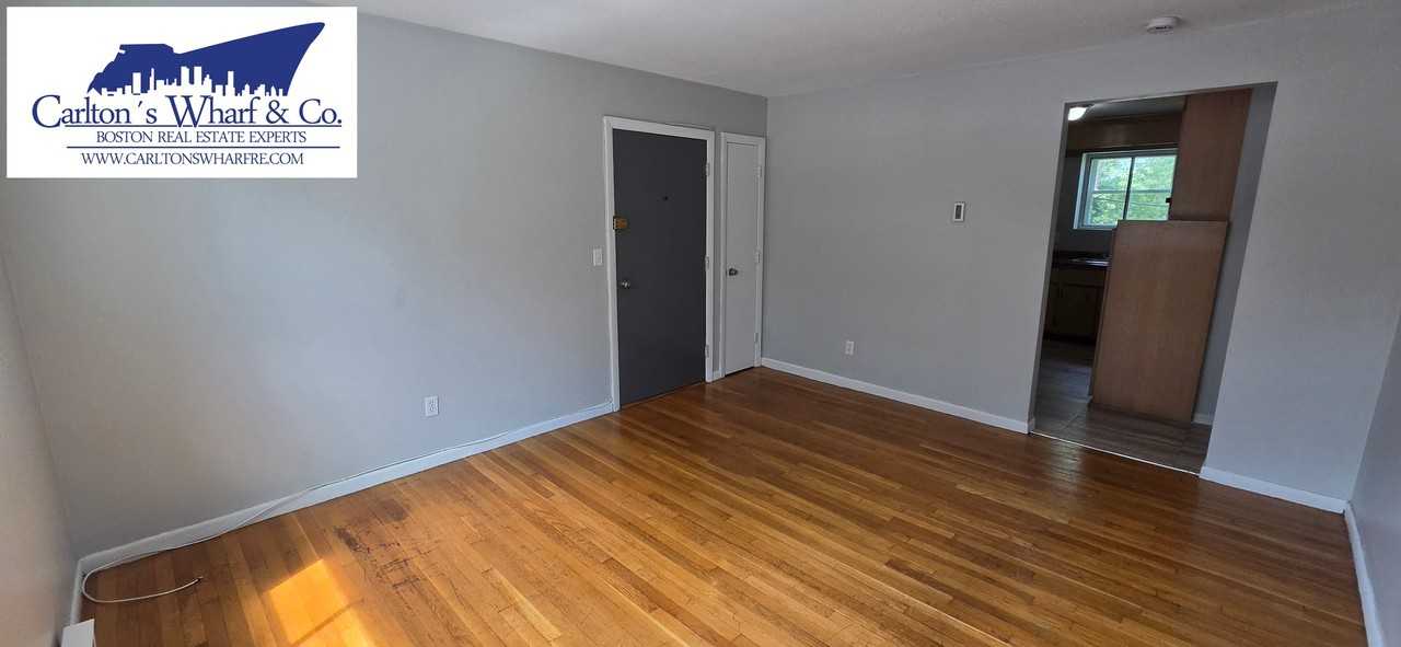 5 Waldemar Ave #2 - Photo 4 of 15