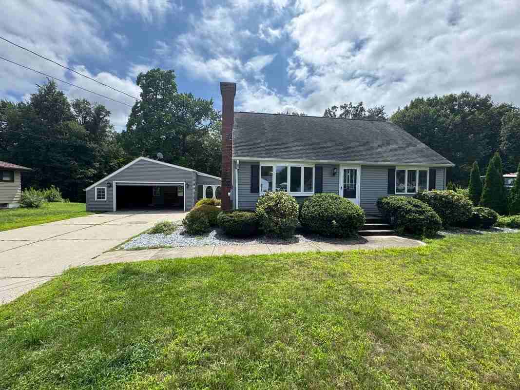 89 Florida Dr