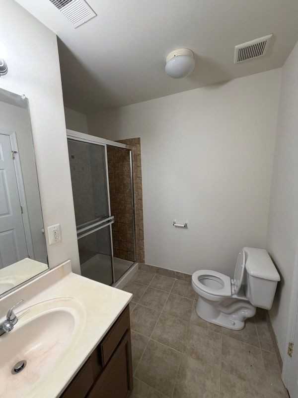 8707 Farnham Way - Photo 7 of 17