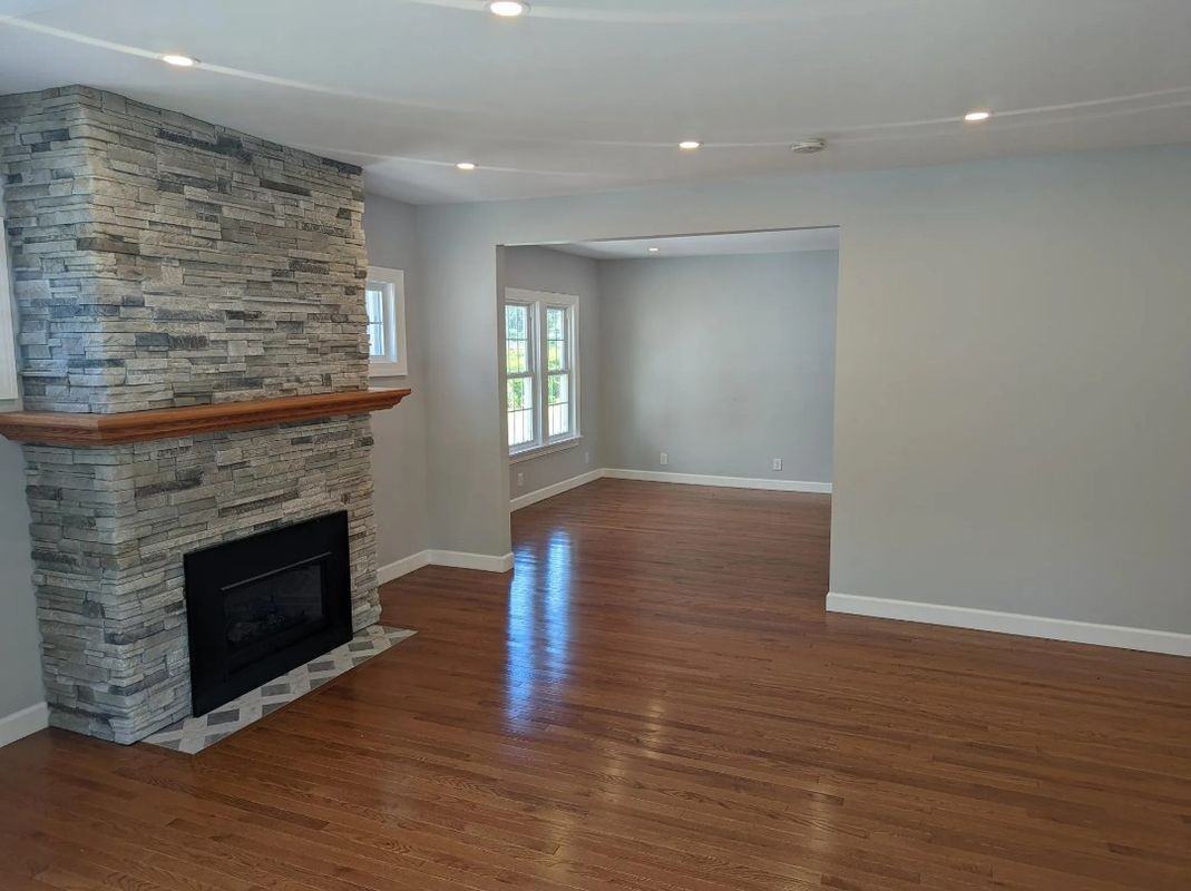 96 Delham Ave - Photo 3 of 3