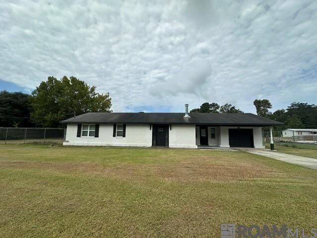 7400 Magnolia Beach Rd - Photo 2 of 9