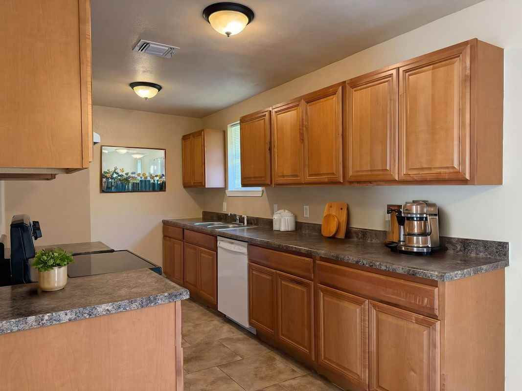 9606 Shady Tree Ln - Photo 7 of 25