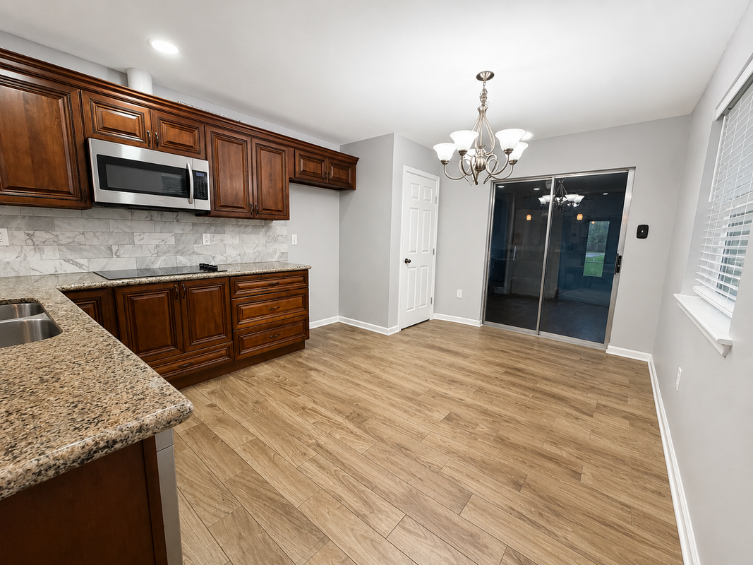 5908 Becker St - Photo 4 of 8