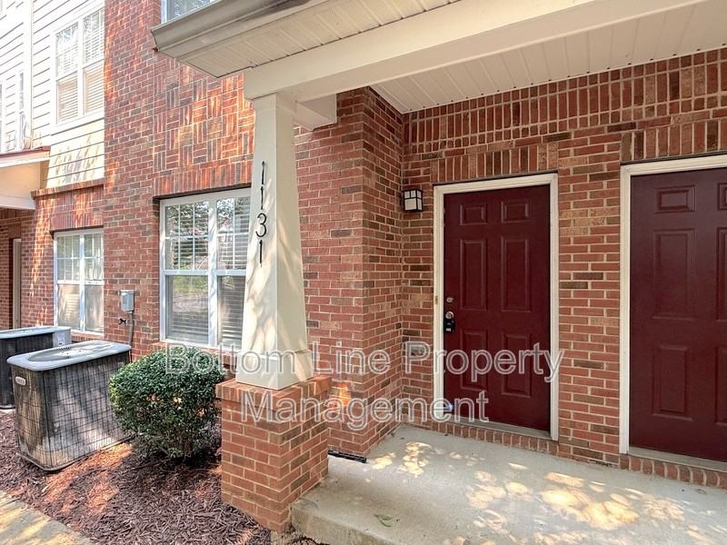 1131 Ilana Ct