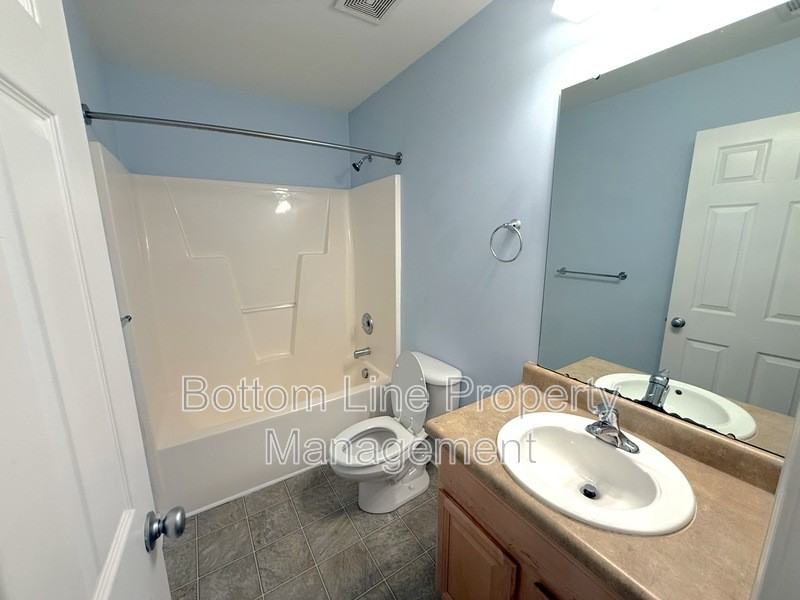 1131 Ilana Ct - Photo 4 of 23