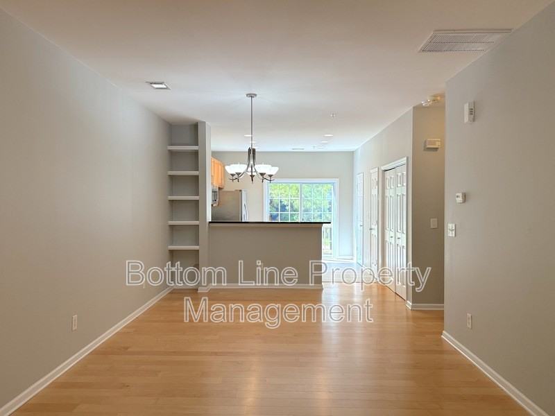 1131 Ilana Ct - Photo 6 of 23