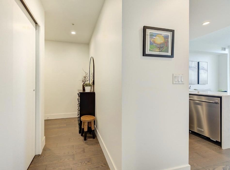 1181 Sunset Drive - Photo 4 of 30