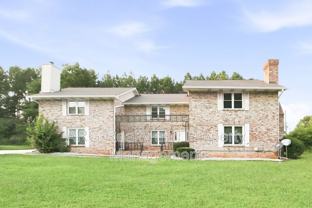 2142 Fairway Ct Se #A - Photo 1 of 1