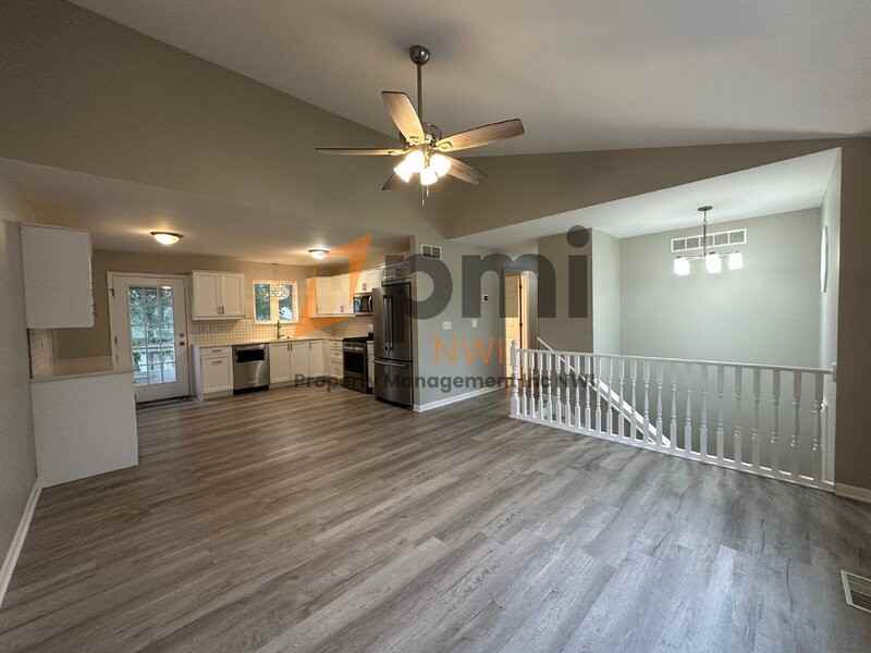 219 Sandalwood Dr - Photo 5 of 23