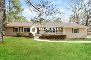 1238 Lakeview Pkwy - Photo 1 of 1