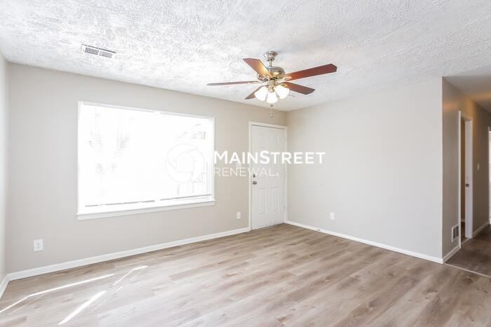 1604 S Ellison Way - Photo 3 of 16
