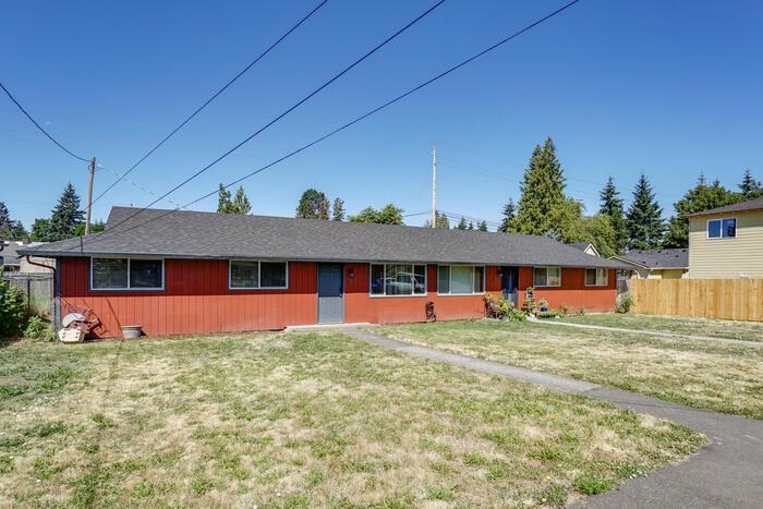 3814 O St #3814 - Photo 2 of 25