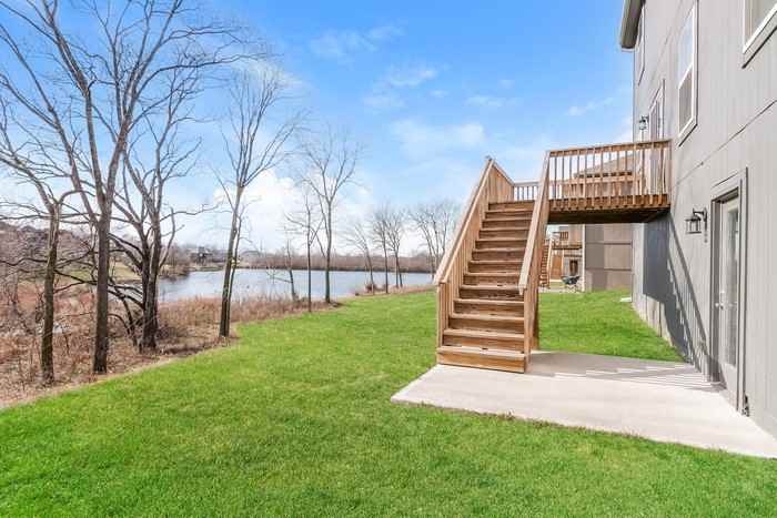 1401 Burmuda Dr - Photo 6 of 16