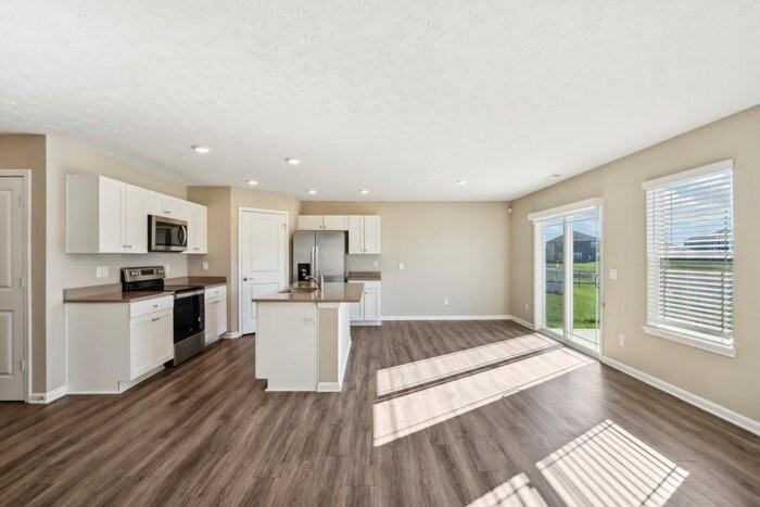 672 Marsh Aster Dr - Photo 7 of 21