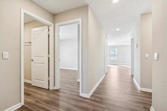 672 Marsh Aster Dr - Photo 5 of 21