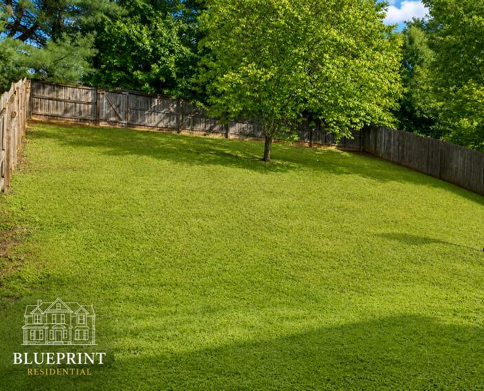 3725 Holgate Ln - Photo 3 of 10