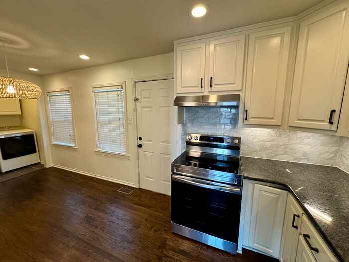 2311 Billie Watkins St Sw - Photo 5 of 26
