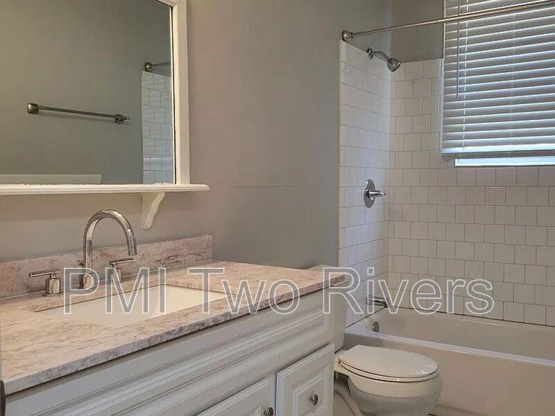 135 Brenda Ln - Photo 6 of 16
