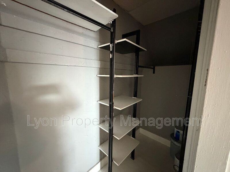 189 Exchange St #2 - Photo 6 of 7