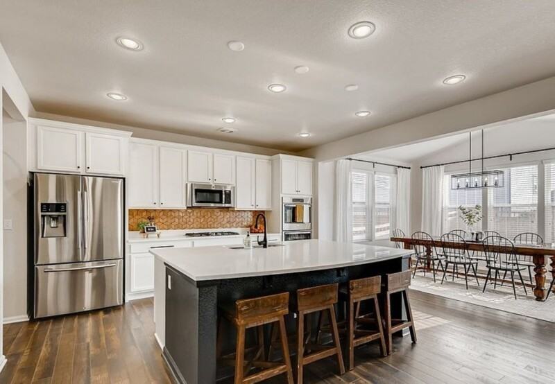 6572 Empire Ave - Photo 4 of 20