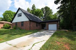 featured image of 2819 Broadview Dr Nw