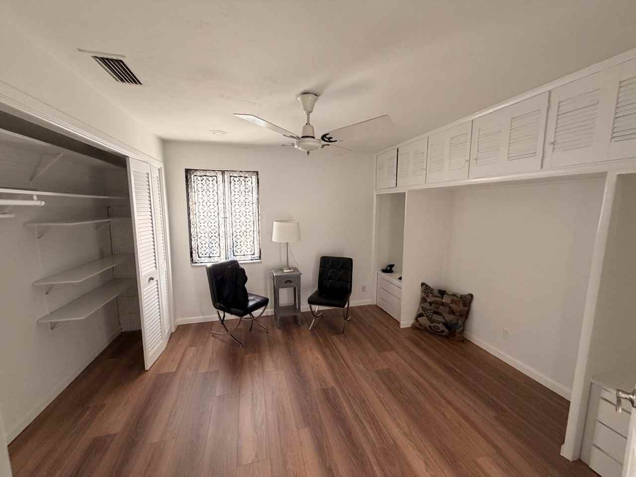 52 East Ct #52