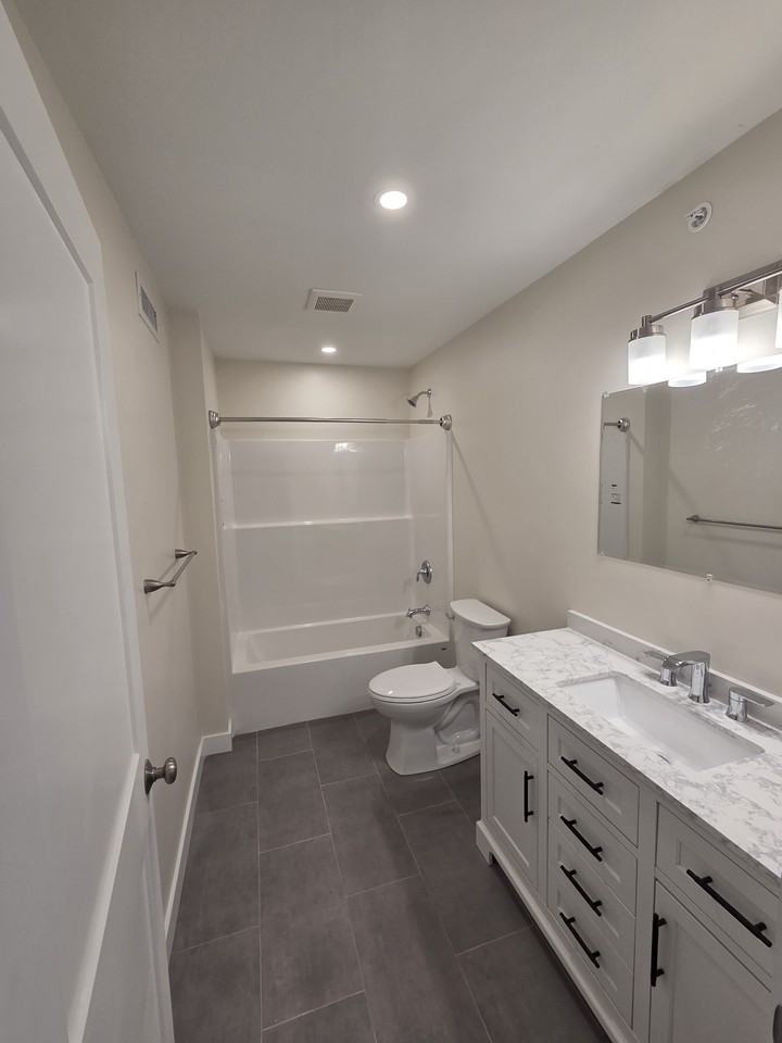 14 Beaver Way #B - Photo 7 of 17