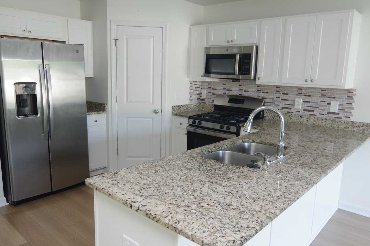 2790 Prince Charles Ct #NA - Photo 5 of 17