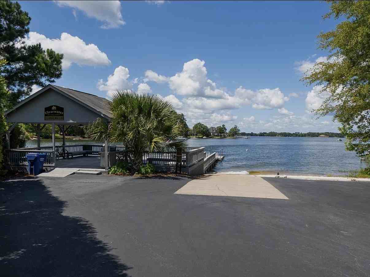 832 Shelter Cove Ct #NA - Photo 6 of 10