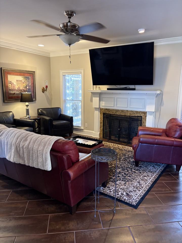 832 Shelter Cove Ct #NA - Photo 7 of 10