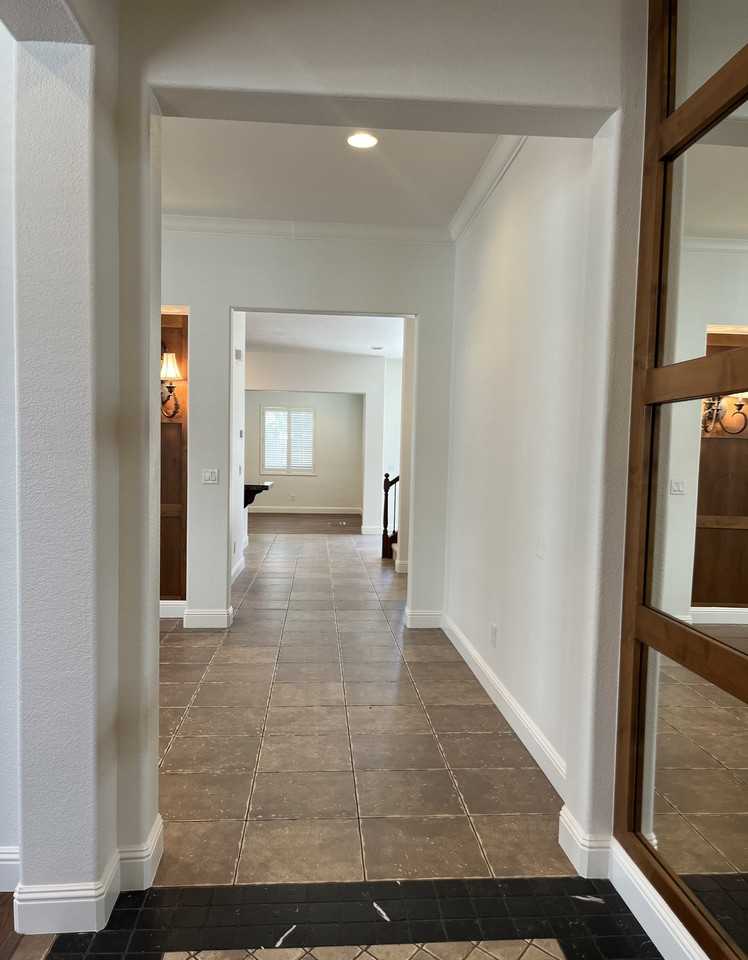 1679 Whispering Wind Dr #NA - Photo 5 of 24