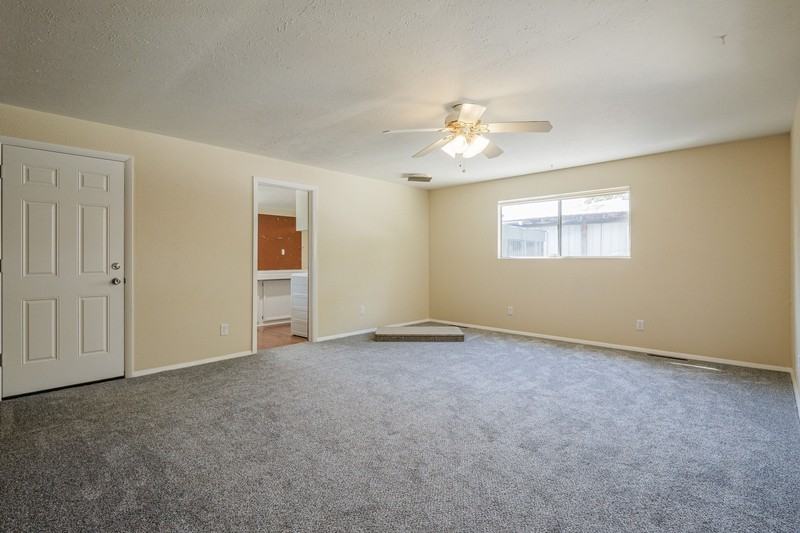 718 Brassie Dr - Photo 7 of 22