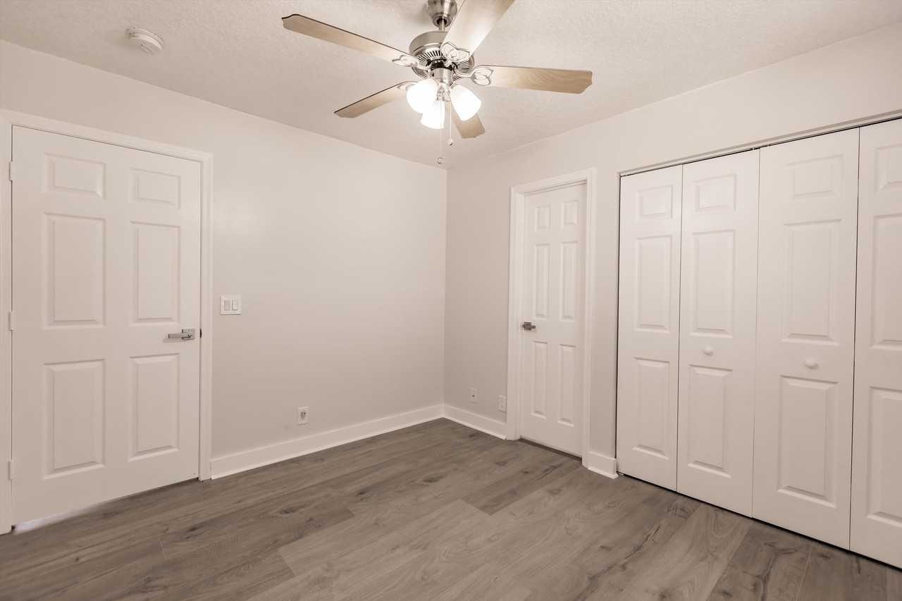 6292 Nw 40th Ave #NA - Photo 7 of 24