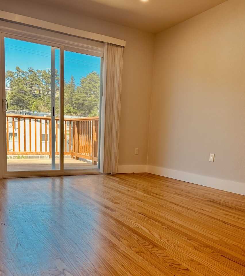 235 Crestmoor Cir #NA - Photo 6 of 19