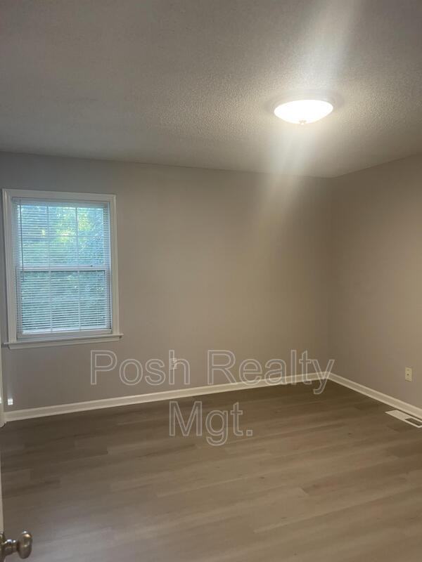 1409 Randolph Ave - Photo 5 of 9