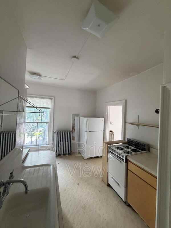 210 S Black Ave #2