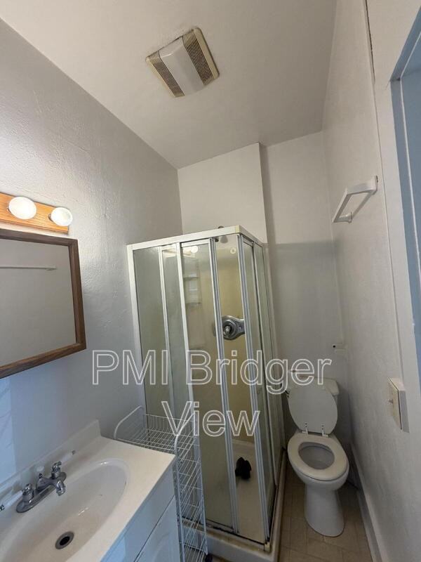 210 S Black Ave #2 - Photo 3 of 6