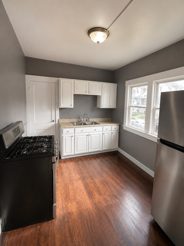 12602 Locke Ave - Photo 5 of 6