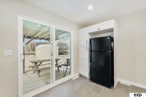 7418 S 69th St #NA - Photo 6 of 19