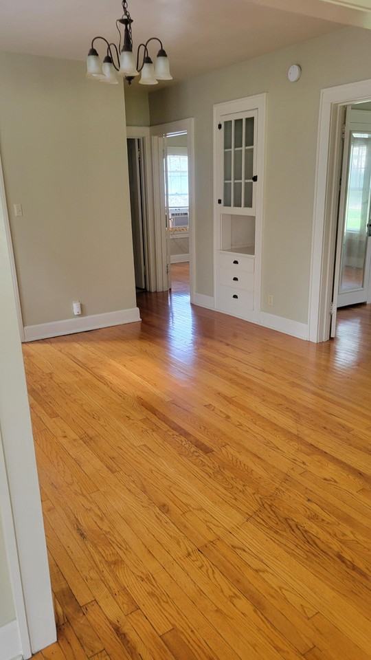 2806 High St #1 - Photo 3 of 9