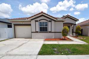 featured image of 8013 Nw 198th St