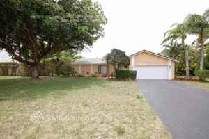 featured image of 10821 Nw 33rd St
