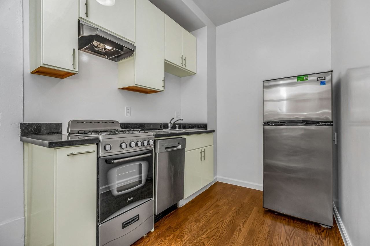 635 Ellis - Photo 7 of 17