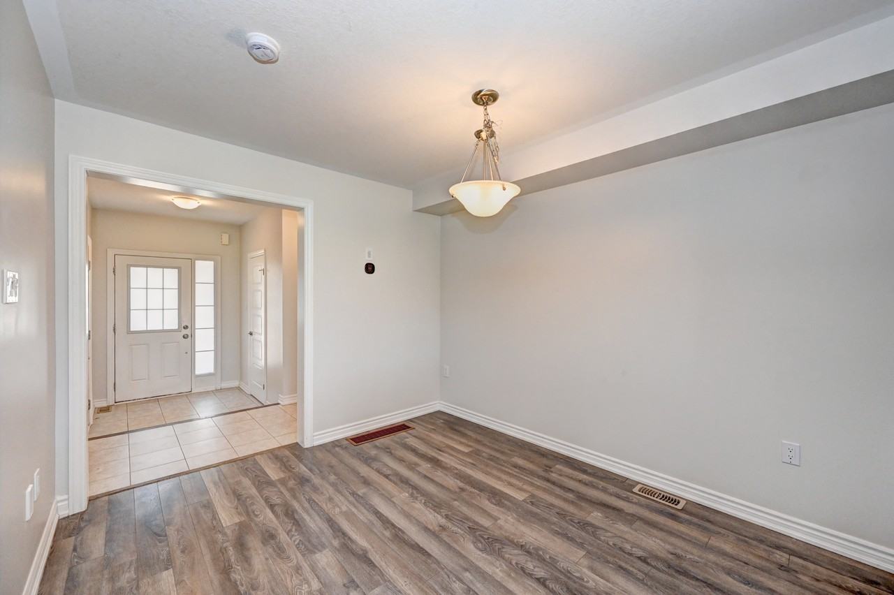 260 Waterbrook Lane - Photo 5 of 40