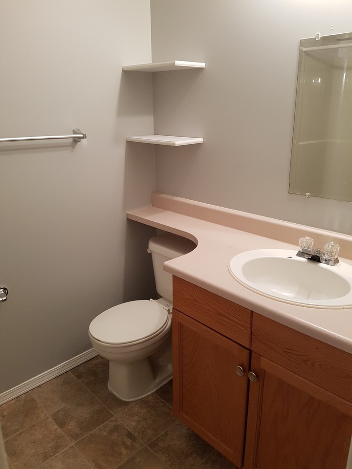10222A 106 Ave - Photo 6 of 26