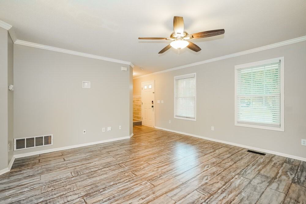 5525 Boucher Dr - Photo 7 of 18