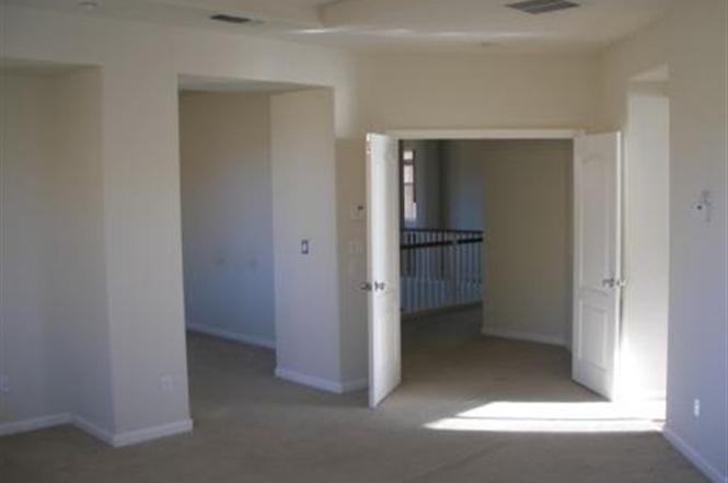 2864 Sandyhills Lane - Photo 6 of 21