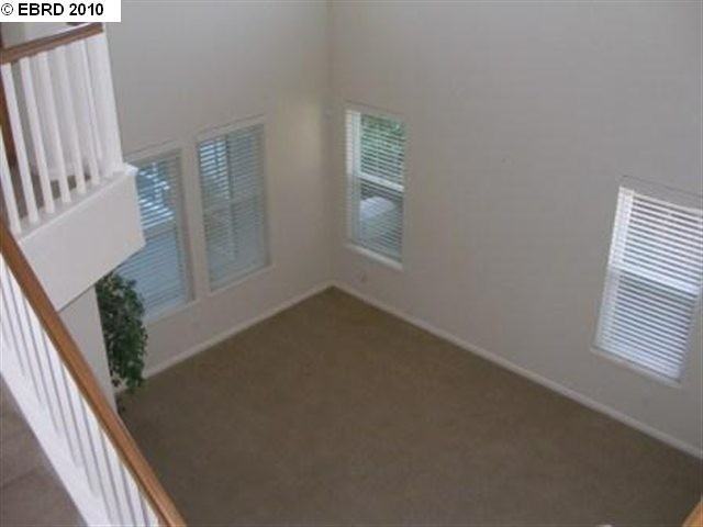 2864 Sandyhills Lane - Photo 5 of 21